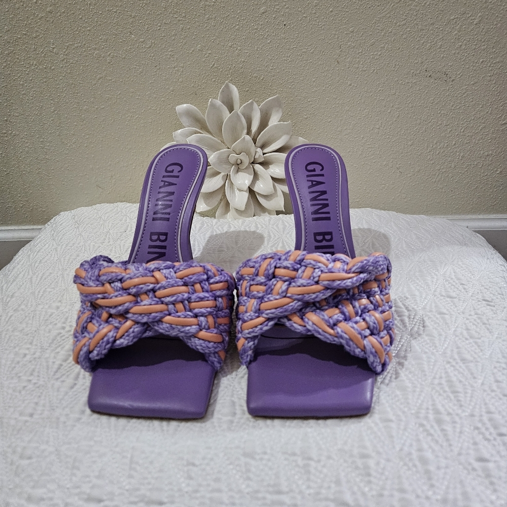 Gianni Bini High Heel Shoes